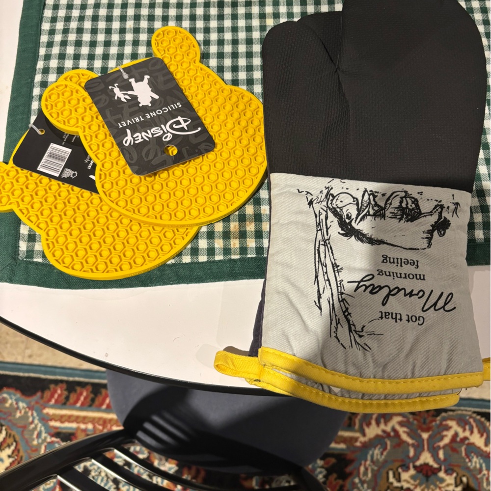 Disney Honeycomb Yellow Bear Trivets